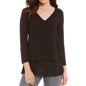 Michael Kors black layered hem V-neck 3/4 sleeve blouse